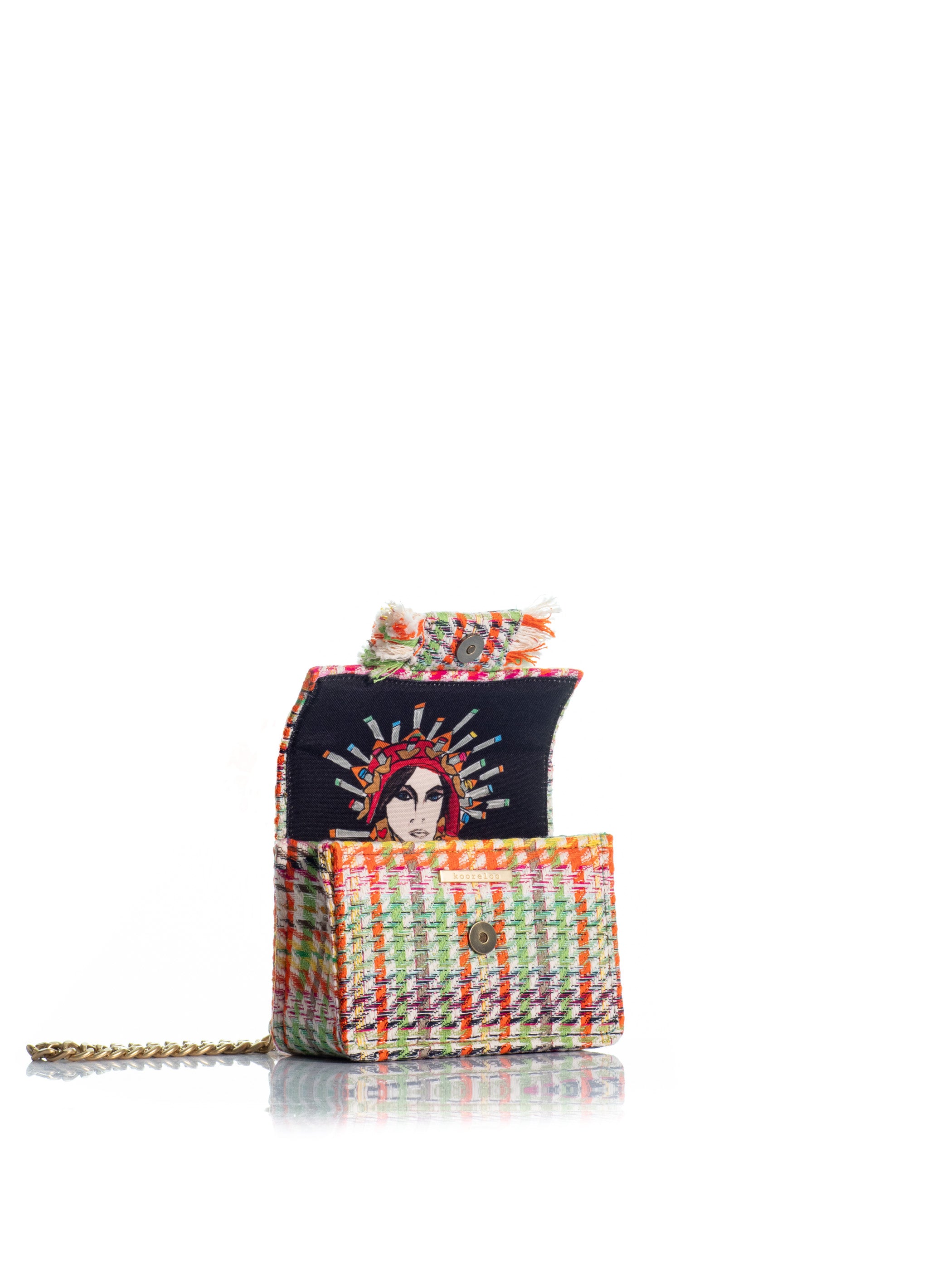 The Petite Tweed