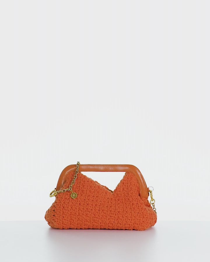 The Mediterraneo Crochet Clutch